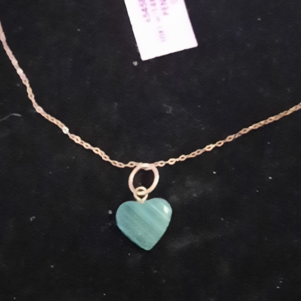 14kgf NWT Chain And Lovely Preowned Malachite Gemstone Heart Pendant - Picture 5 of 7